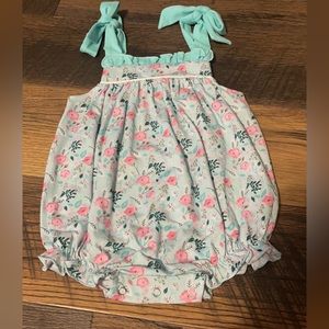 Boutique Bubble